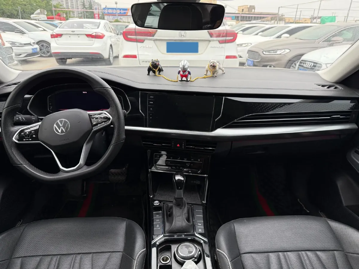 2023 Volkswagen Passat 2.0T 186HP L4 7DCT,autocango,china used car exporter,china ev exporter,chinese used car exporter,chinese used ev exporter