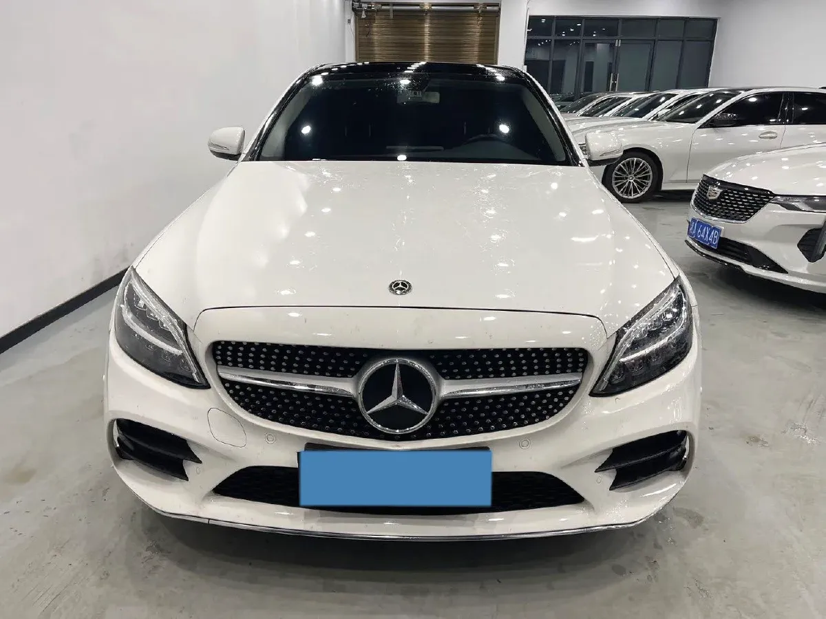 2020 Mercedes-Benz C Class 1.5T 156HP L4 9AT,autocango,china used car exporter,china ev exporter,chinese used car exporter,chinese used ev exporter
