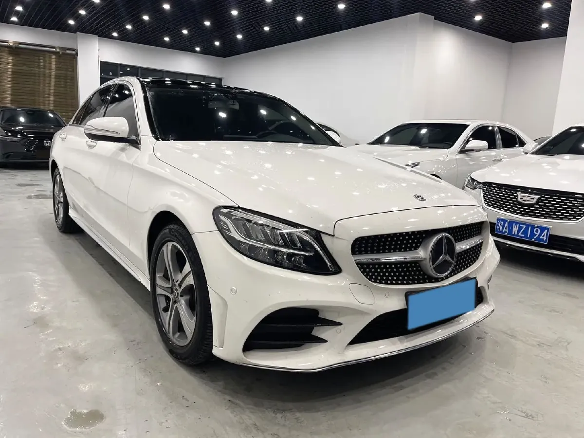 2020 Mercedes-Benz C Class 1.5T 156HP L4 9AT,autocango,china used car exporter,china ev exporter,chinese used car exporter,chinese used ev exporter