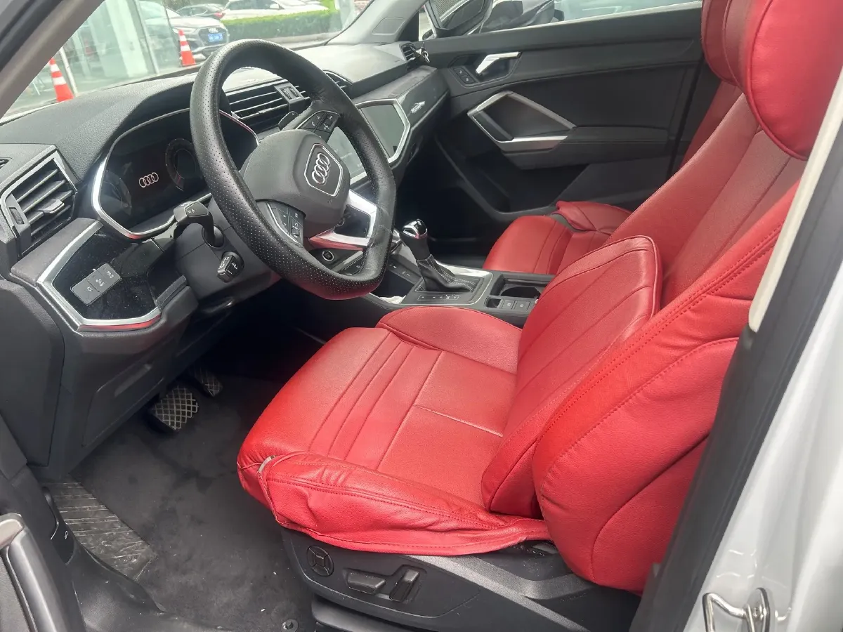 2022 Audi Q3 1.4T 150HP L4 7DCT,autocango,china used car exporter,china ev exporter,chinese used car exporter,chinese used ev exporter
