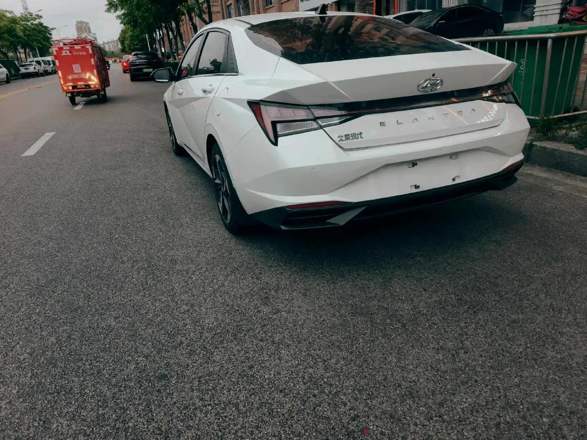 2021 Hyundai Elantra 1.5L 115HP L4 CVT,autocango,china used car exporter,china ev exporter,chinese used car exporter,chinese used ev exporter