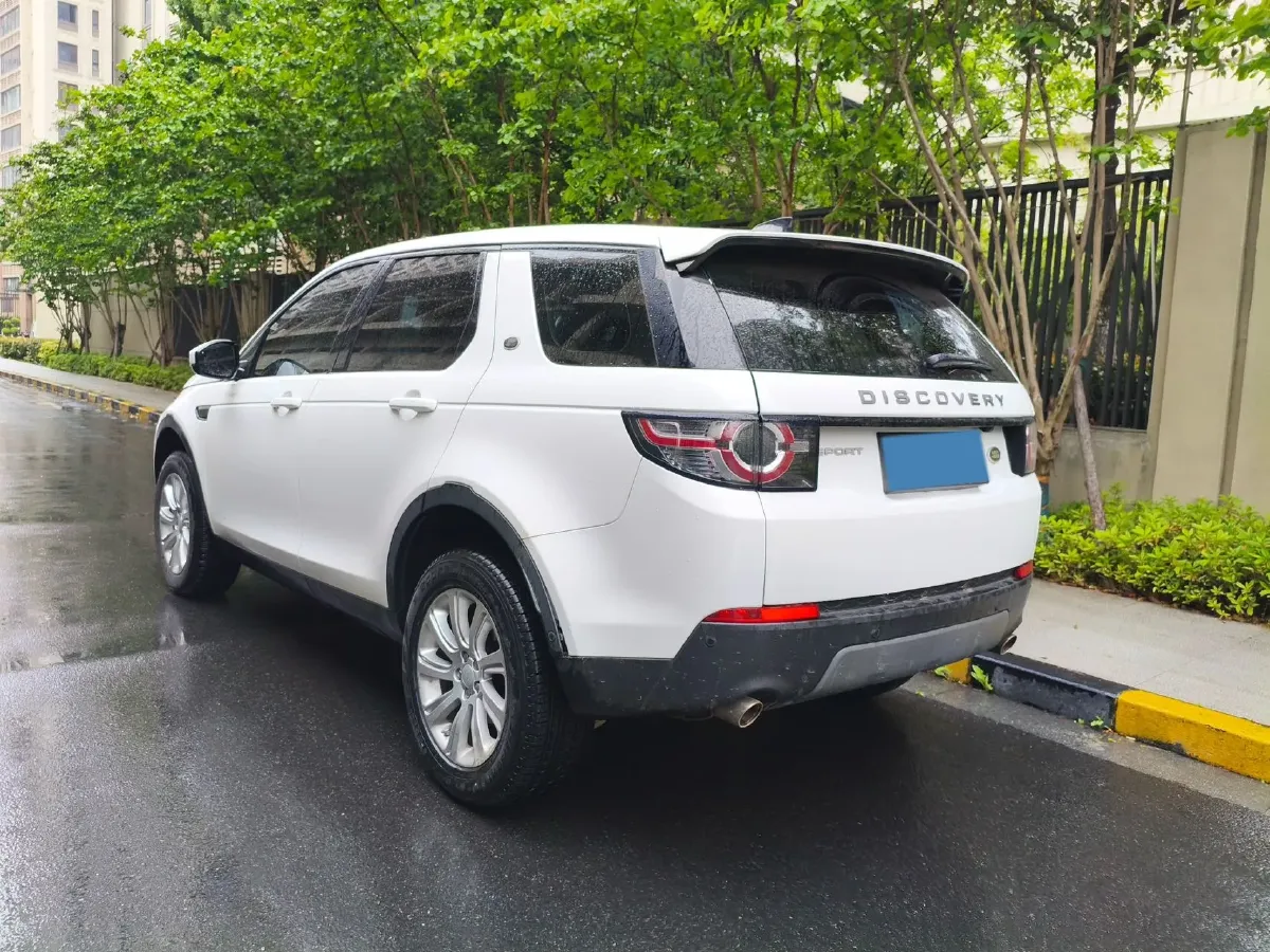 2019 Land Rover Discovery Sport 2.0T 241HP L4 9AT,autocango,china used car exporter,china ev exporter,chinese used car exporter,chinese used ev exporter