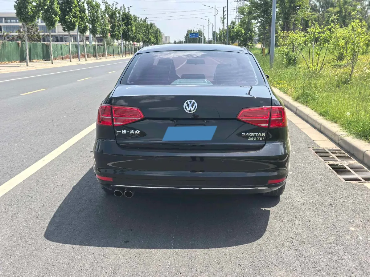 2018 JMC YuSheng S350 2.0T 141HP L4 6AT,autocango,china used car exporter,china ev exporter,chinese used car exporter,chinese used ev exporter