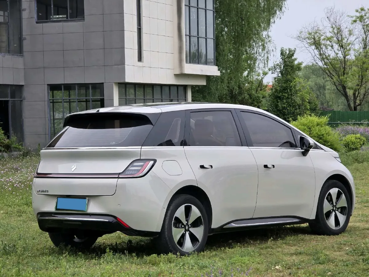 2023 BaoJun Cloud BEV 50.6KWH,autocango,china used car exporter,china ev exporter,chinese used car exporter,chinese used ev exporter