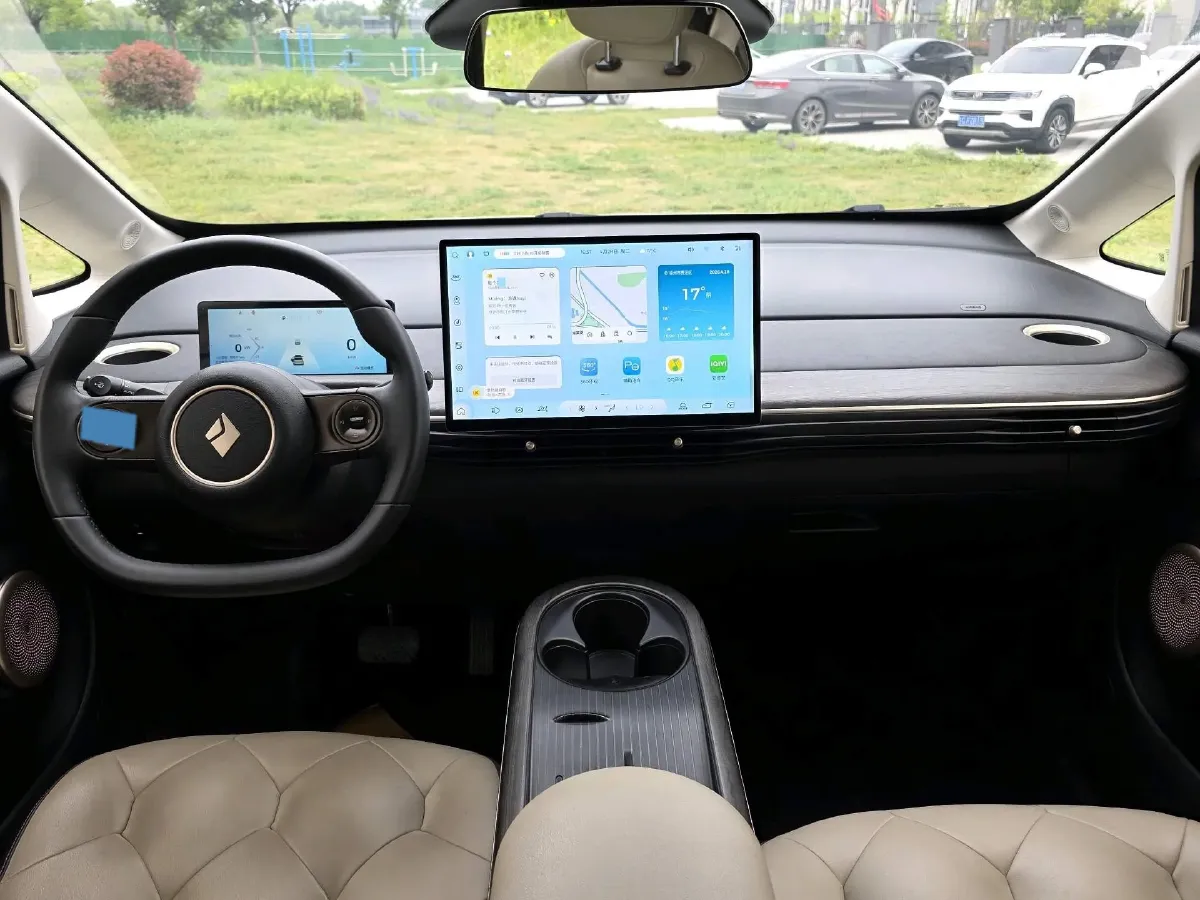 2023 BaoJun Cloud BEV 50.6KWH,autocango,china used car exporter,china ev exporter,chinese used car exporter,chinese used ev exporter