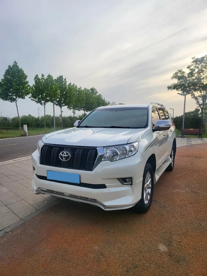 2017 Toyota Corolla 1.6L 122HP L4 CVT,autocango,china used car exporter,china ev exporter,chinese used car exporter,chinese used ev exporter