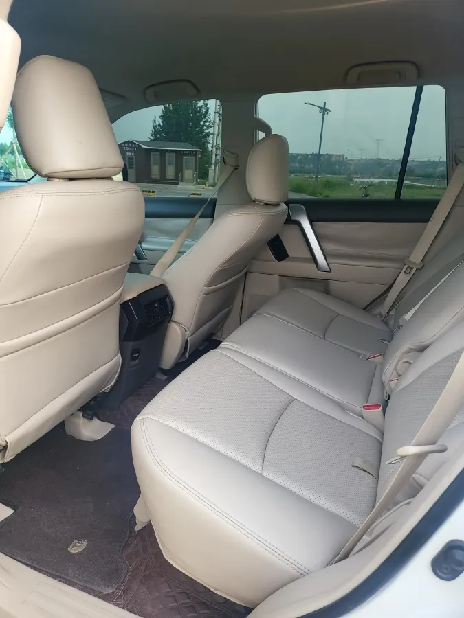 2017 Toyota Corolla 1.6L 122HP L4 CVT,autocango,china used car exporter,china ev exporter,chinese used car exporter,chinese used ev exporter