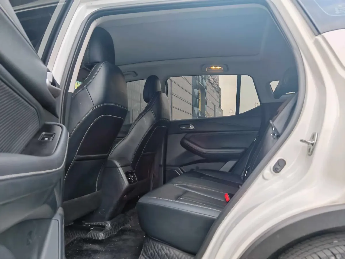 2022 GAC Trumpchi GS4 1.5T 169HP L4 6AT,autocango,china used car exporter,china ev exporter,chinese used car exporter,chinese used ev exporter