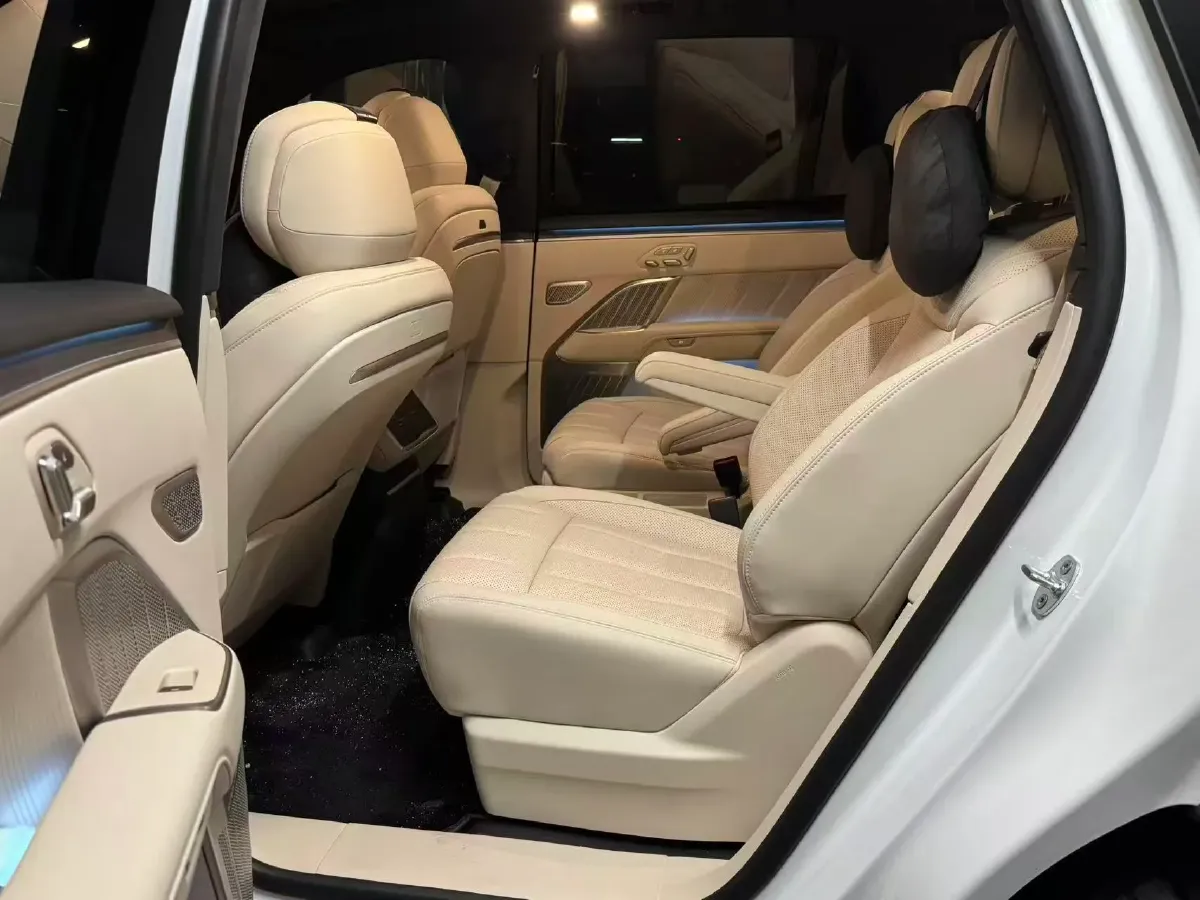 2025 ONVO L90 BEV,autocango,china used car exporter,china ev exporter,chinese used car exporter,chinese used ev exporter