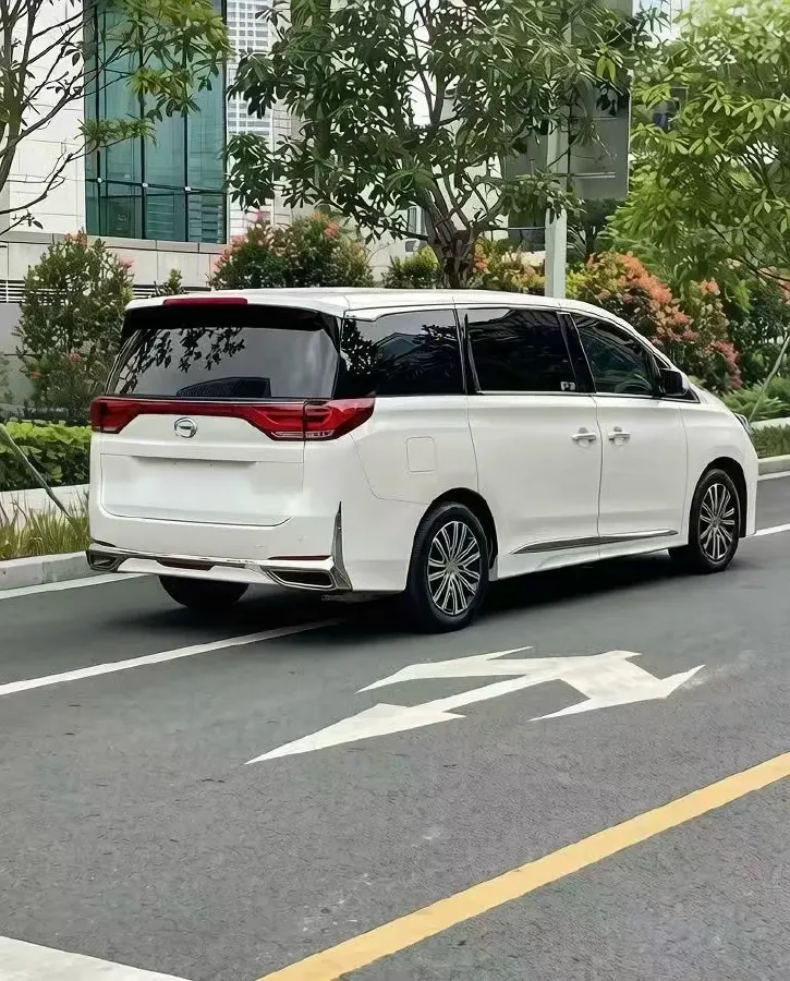 2021 GAC Trumpchi M8 2.0T 252HP L4 8AT,autocango,china used car exporter,china ev exporter,chinese used car exporter,chinese used ev exporter