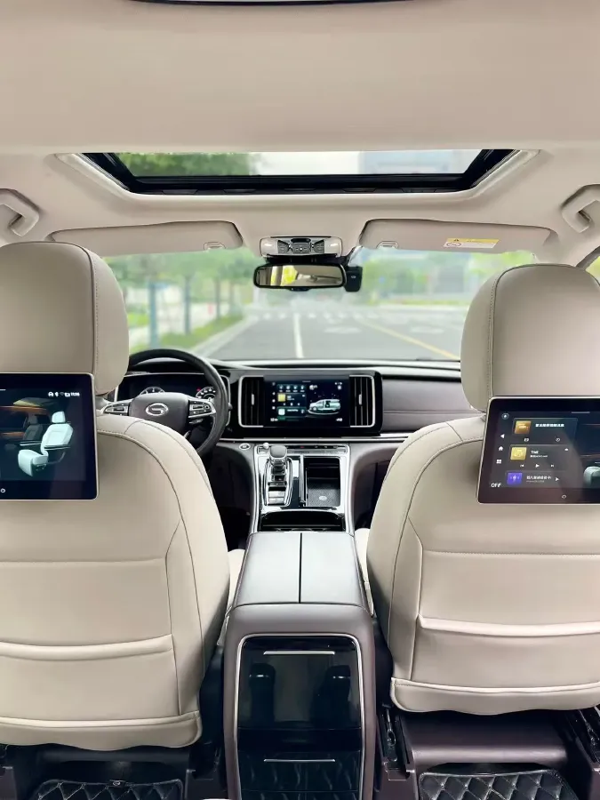 2021 GAC Trumpchi M8 2.0T 252HP L4 8AT,autocango,china used car exporter,china ev exporter,chinese used car exporter,chinese used ev exporter