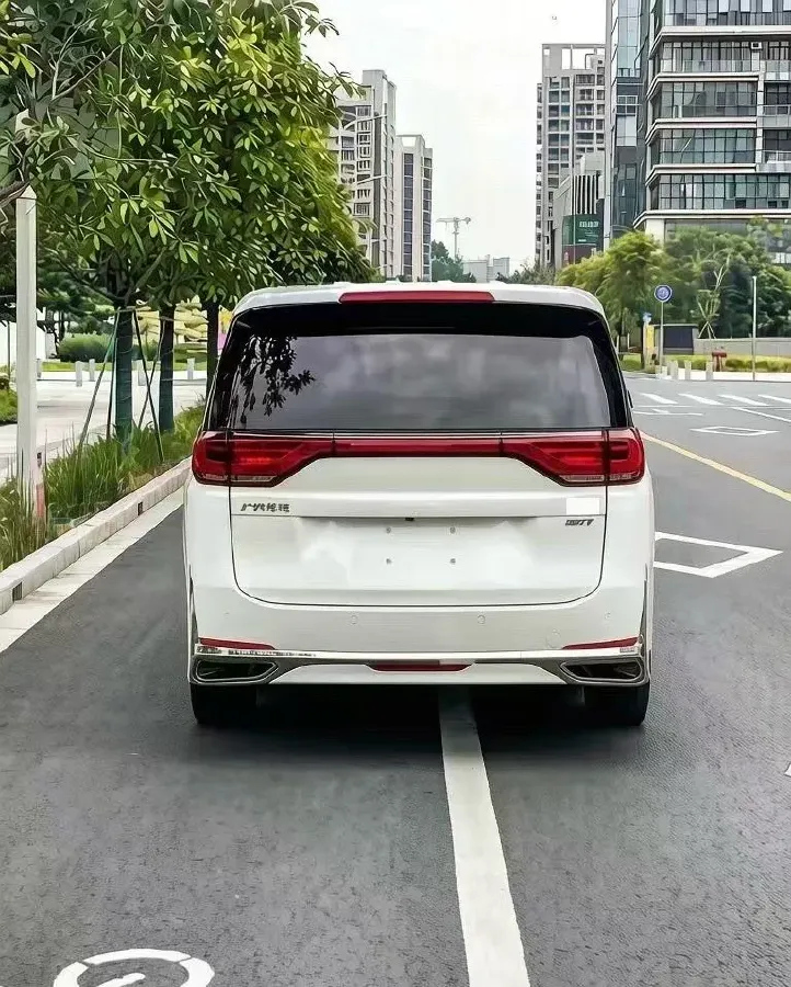 2021 GAC Trumpchi M8 2.0T 252HP L4 8AT,autocango,china used car exporter,china ev exporter,chinese used car exporter,chinese used ev exporter