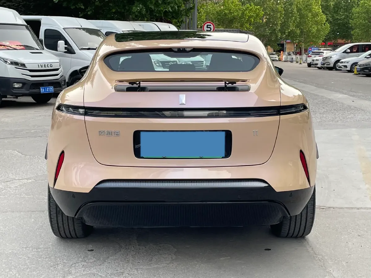 2025 Avatr 11 1.5T 156HP L4 REEV,autocango,china used car exporter,china ev exporter,chinese used car exporter,chinese used ev exporter