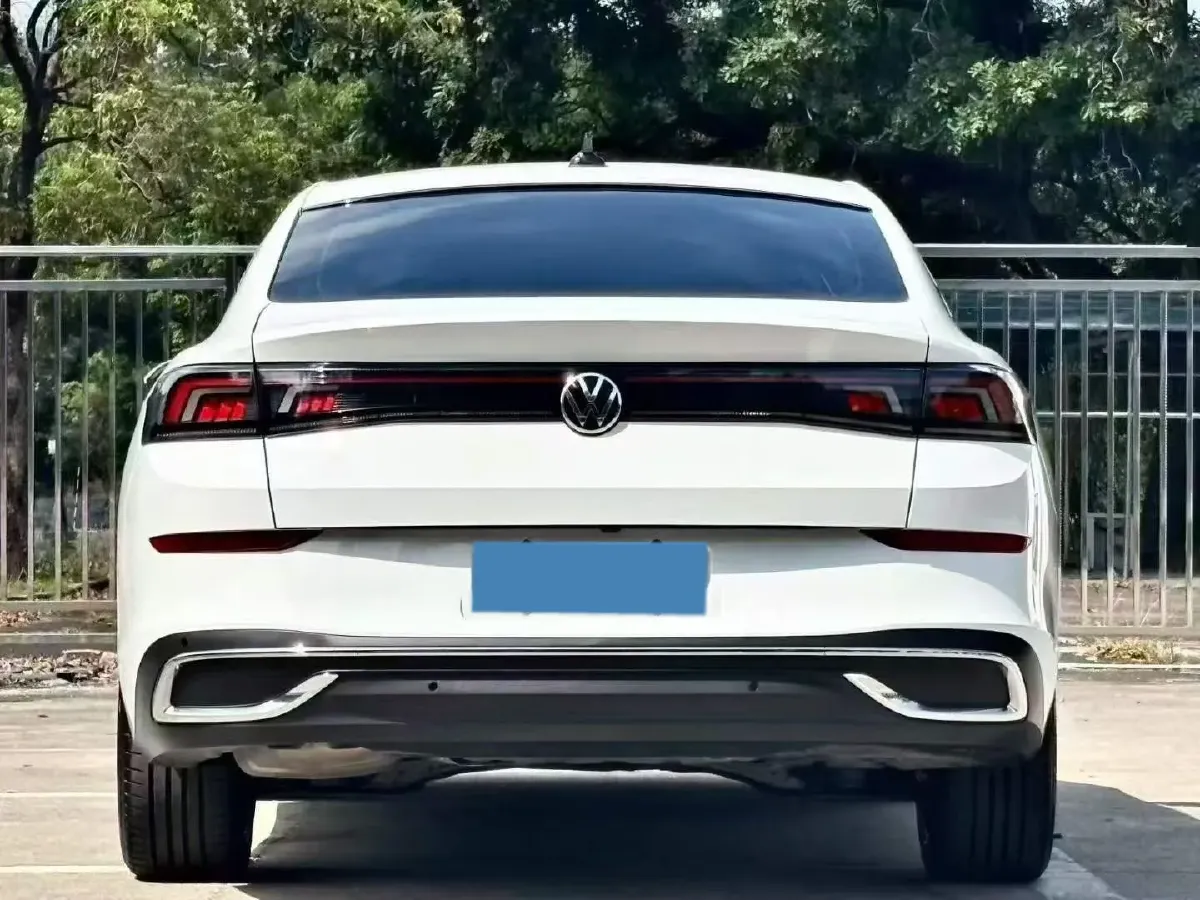 2023 Volkswagen Lamando 1.4T 150HP L4 7DCT,autocango,china used car exporter,china ev exporter,chinese used car exporter,chinese used ev exporter