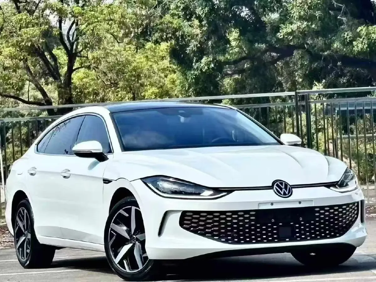 2023 Volkswagen Lamando 1.4T 150HP L4 7DCT,autocango,china used car exporter,china ev exporter,chinese used car exporter,chinese used ev exporter