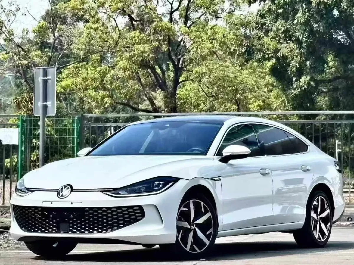 2023 Volkswagen Lamando 1.4T 150HP L4 7DCT,autocango,china used car exporter,china ev exporter,chinese used car exporter,chinese used ev exporter