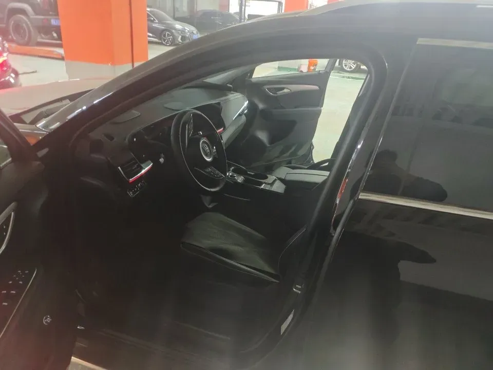 2025 Buick EnvisionPlus 2.0T 237HP L4 9AT,autocango,china used car exporter,china ev exporter,chinese used car exporter,chinese used ev exporter