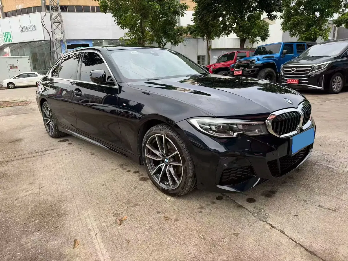 2022 BMW 3 Series 2.0T 184HP L4 8AT,autocango,china used car exporter,china ev exporter,chinese used car exporter,chinese used ev exporter