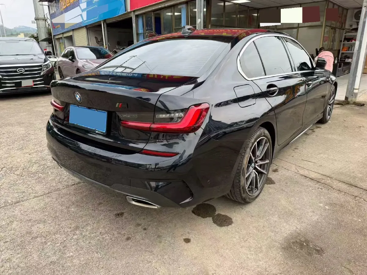 2022 BMW 3 Series 2.0T 184HP L4 8AT,autocango,china used car exporter,china ev exporter,chinese used car exporter,chinese used ev exporter