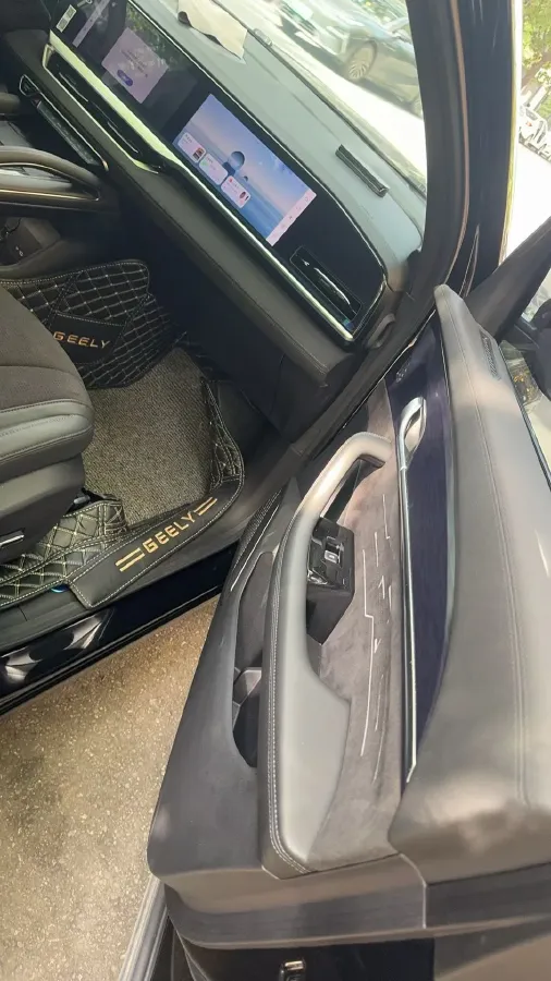 2024 Geely Monjaro 2.0T 238HP L4 8AT,autocango,china used car exporter,china ev exporter,chinese used car exporter,chinese used ev exporter