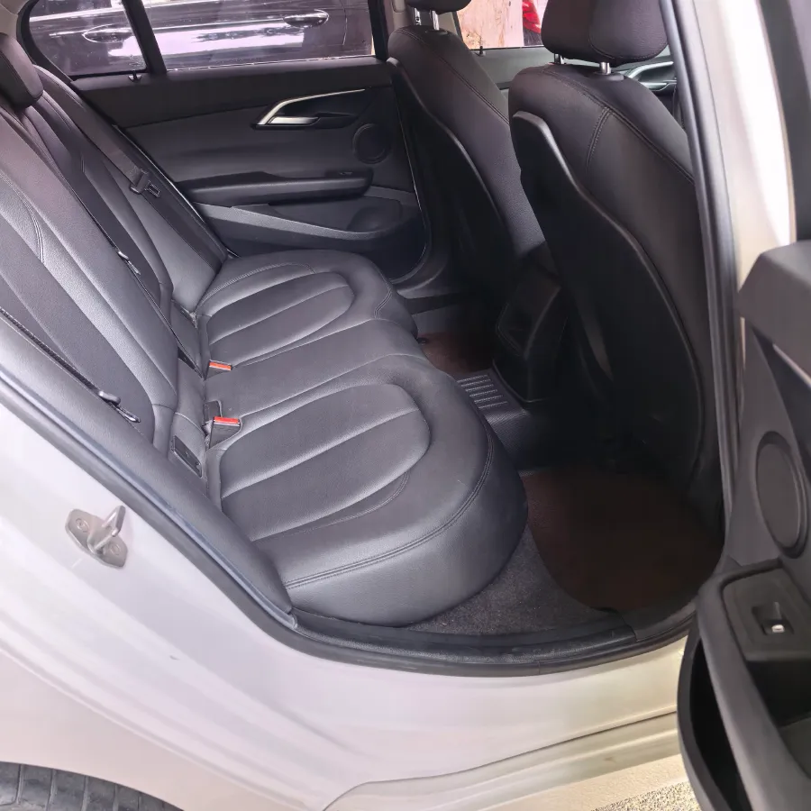 2020 BMW 1 Series 1.5T 140HP L3 7DCT,autocango,china used car exporter,china ev exporter,chinese used car exporter,chinese used ev exporter