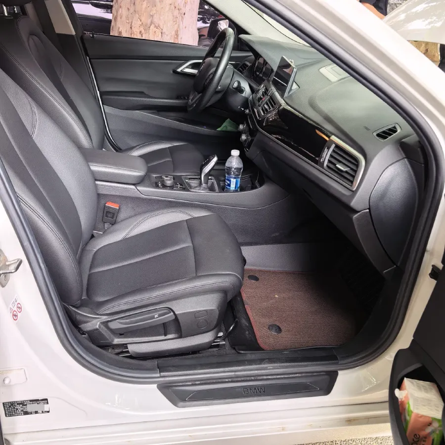 2020 BMW 1 Series 1.5T 140HP L3 7DCT,autocango,china used car exporter,china ev exporter,chinese used car exporter,chinese used ev exporter