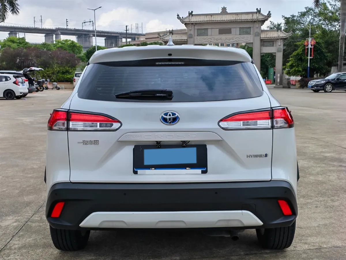 2023 Toyota Corolla Cross 2.0L 152HP L4 E-CVT Hybrid,autocango,china used car exporter,china ev exporter,chinese used car exporter,chinese used ev exporter