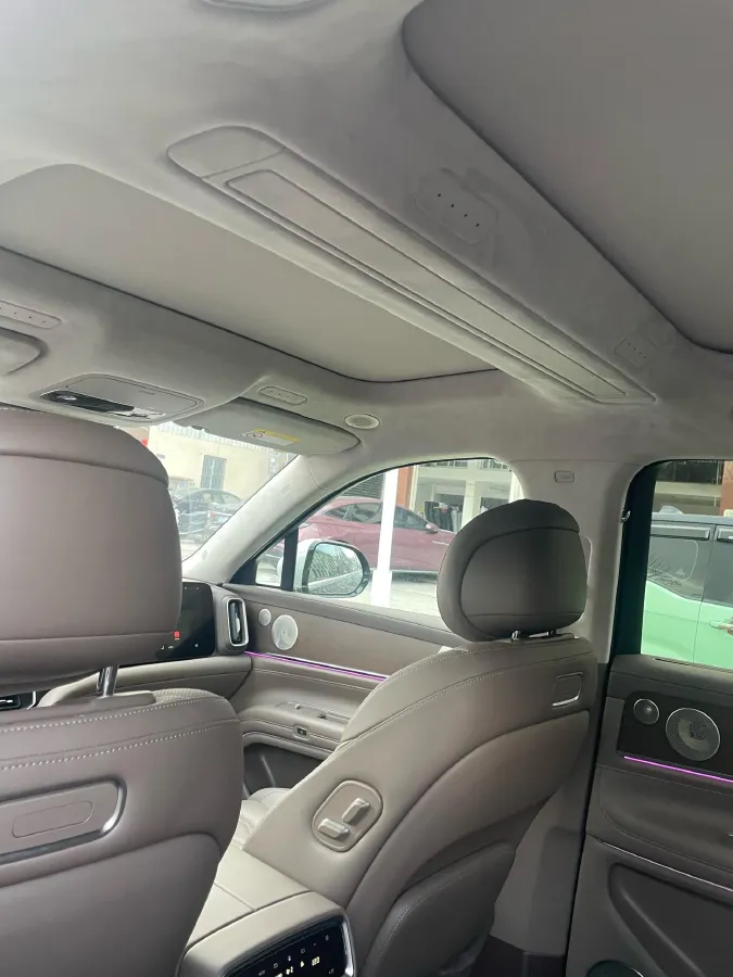 2024 AITO AITO M9 1.5T 152HP L4 REEV 42KWH,autocango,china used car exporter,china ev exporter,chinese used car exporter,chinese used ev exporter