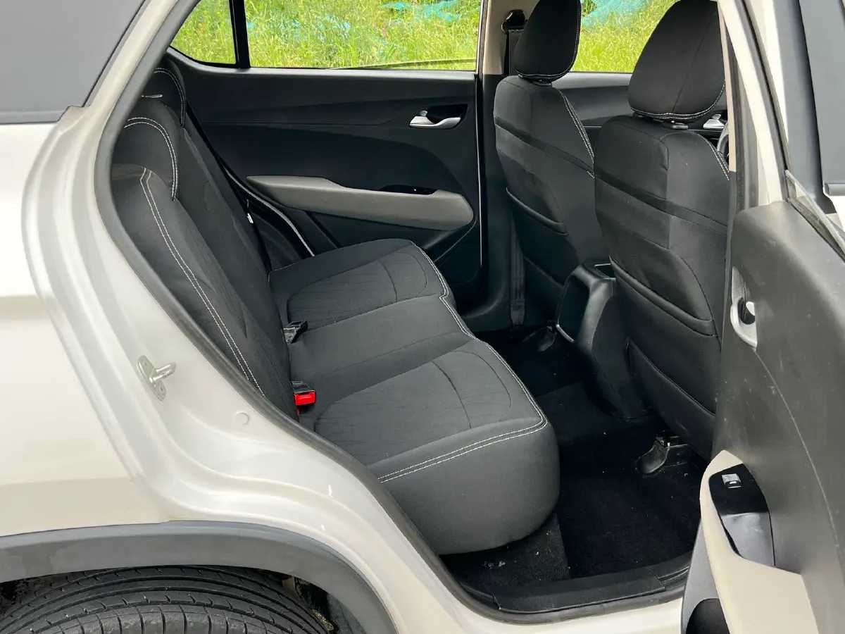 2019 BaoJun 510 1.5L 112HP L4 6MT,autocango,china used car exporter,china ev exporter,chinese used car exporter,chinese used ev exporter