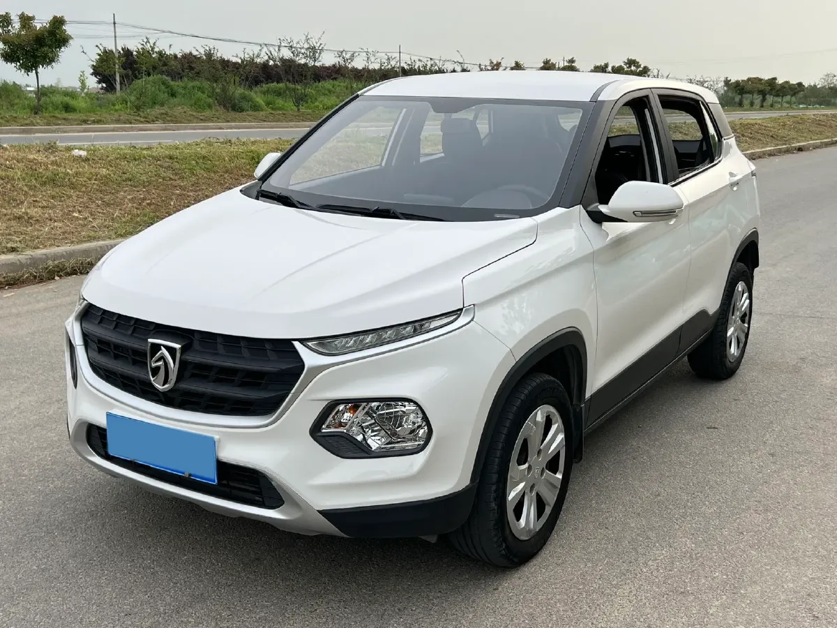 2019 BaoJun 510 1.5L 112HP L4 6MT,autocango,china used car exporter,china ev exporter,chinese used car exporter,chinese used ev exporter