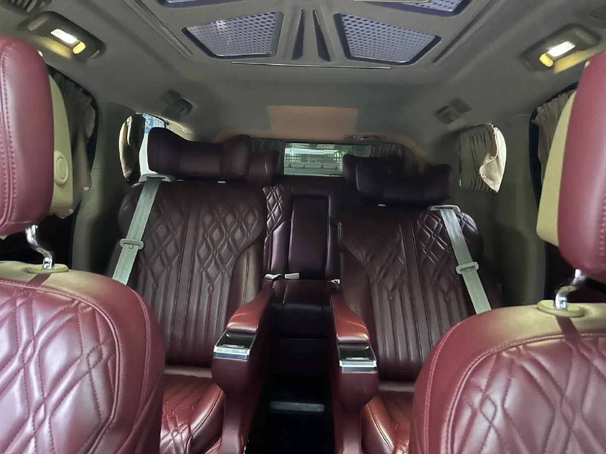 2021 Buick GL8 2.0T 237HP L4 9AT,autocango,china used car exporter,china ev exporter,chinese used car exporter,chinese used ev exporter