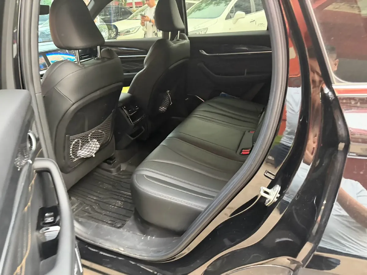 2024 Geely Monjaro 2.0T 218HP L4 7DCT,autocango,china used car exporter,china ev exporter,chinese used car exporter,chinese used ev exporter