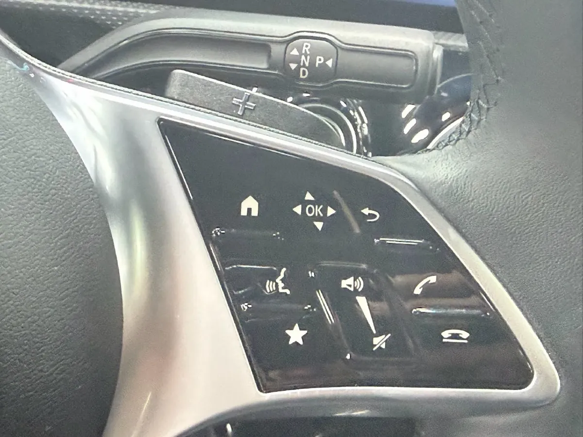 2023 Mercedes-Benz A Class 1.3T 136HP L4 7DCT,autocango,china used car exporter,china ev exporter,chinese used car exporter,chinese used ev exporter