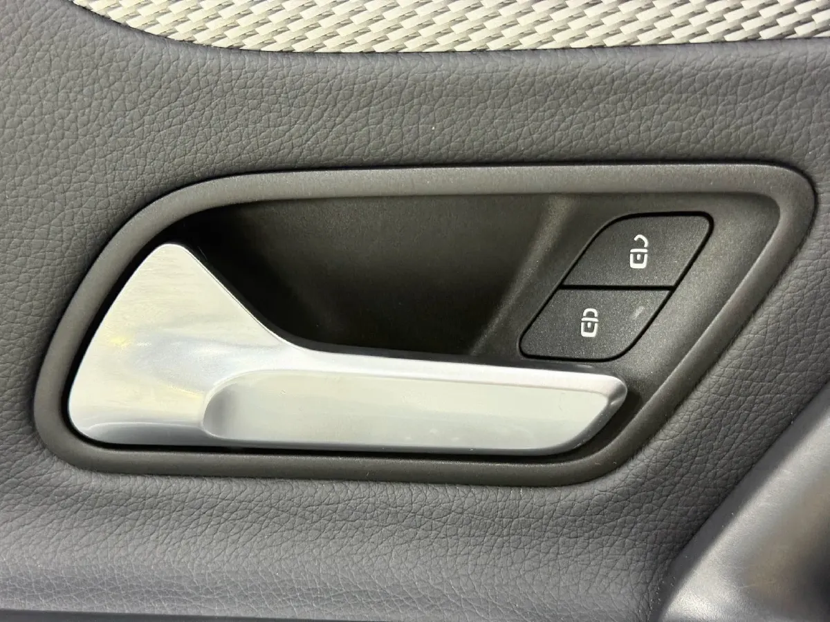 2023 Mercedes-Benz A Class 1.3T 136HP L4 7DCT,autocango,china used car exporter,china ev exporter,chinese used car exporter,chinese used ev exporter