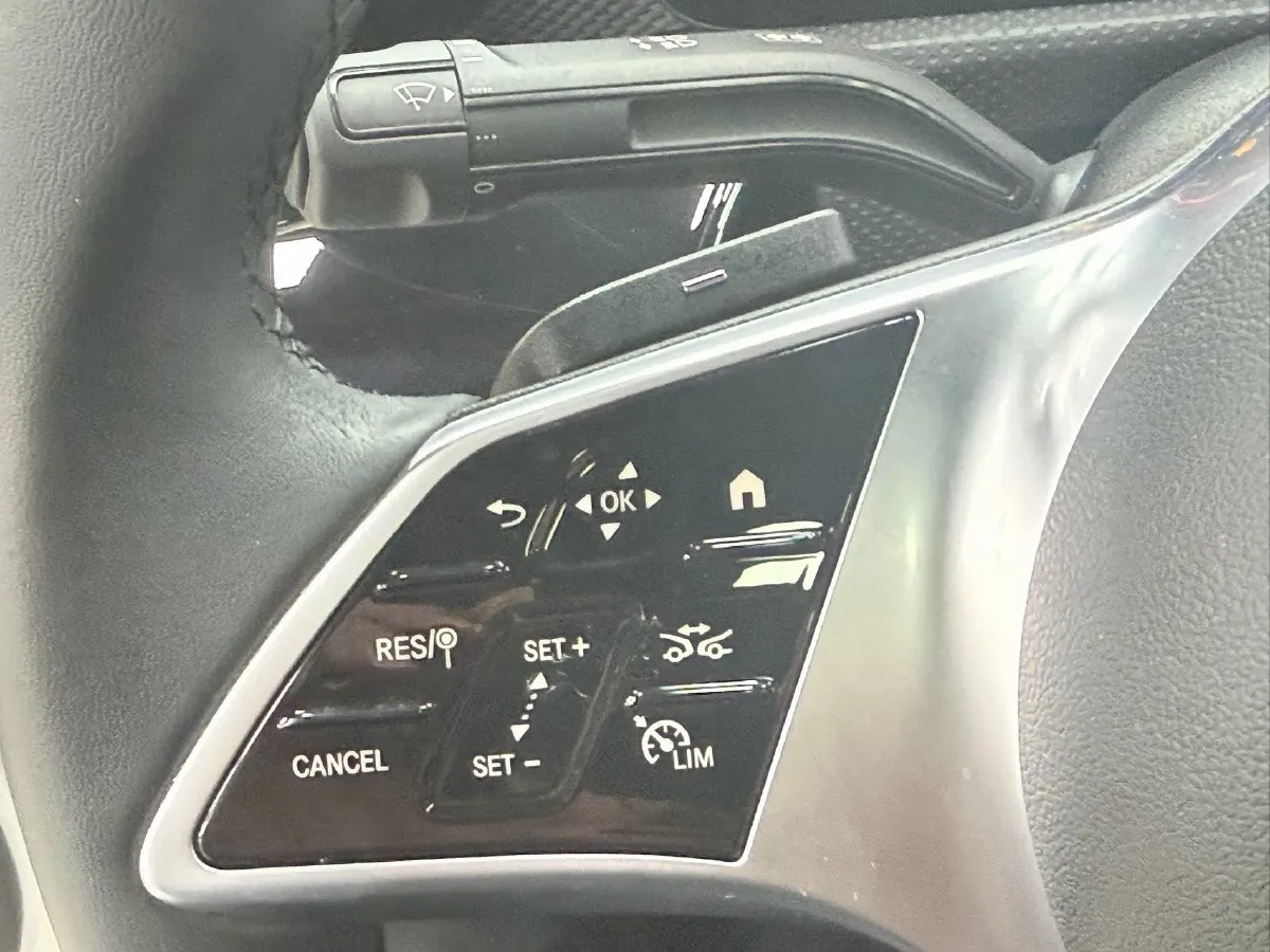 2023 Mercedes-Benz A Class 1.3T 136HP L4 7DCT,autocango,china used car exporter,china ev exporter,chinese used car exporter,chinese used ev exporter