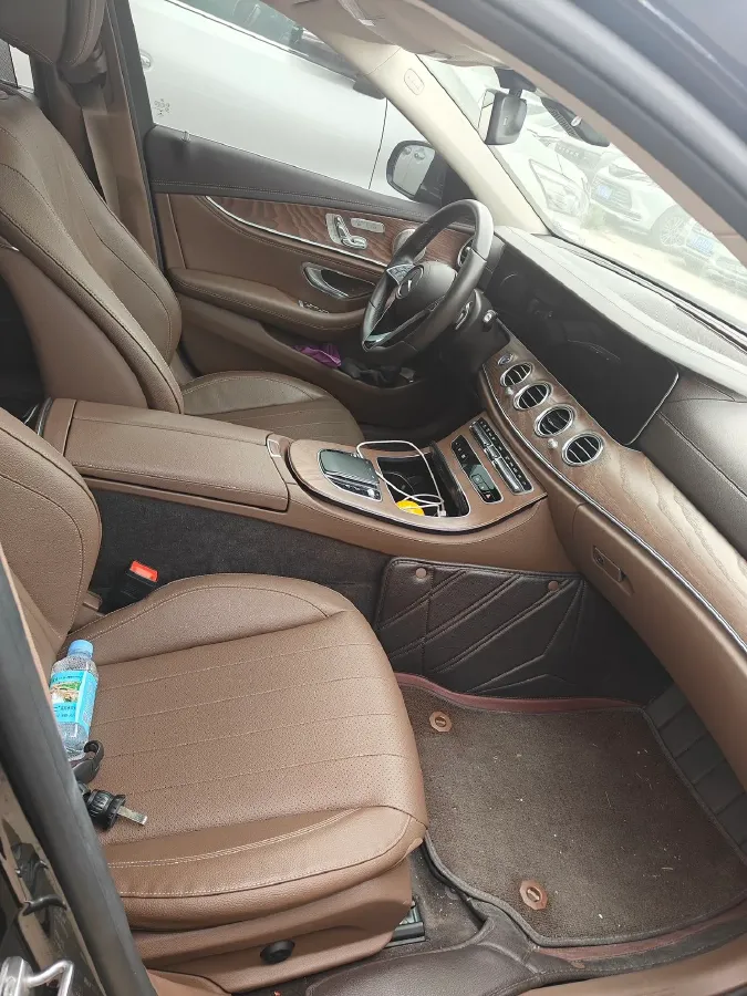 2022 Mercedes-Benz E Class 2.0T 258HP L4 9AT,autocango,china used car exporter,china ev exporter,chinese used car exporter,chinese used ev exporter