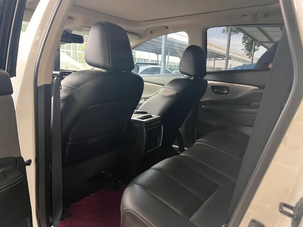 2021 Nissan Murano 2.5L 186HP L4 CVT,autocango,china used car exporter,china ev exporter,chinese used car exporter,chinese used ev exporter