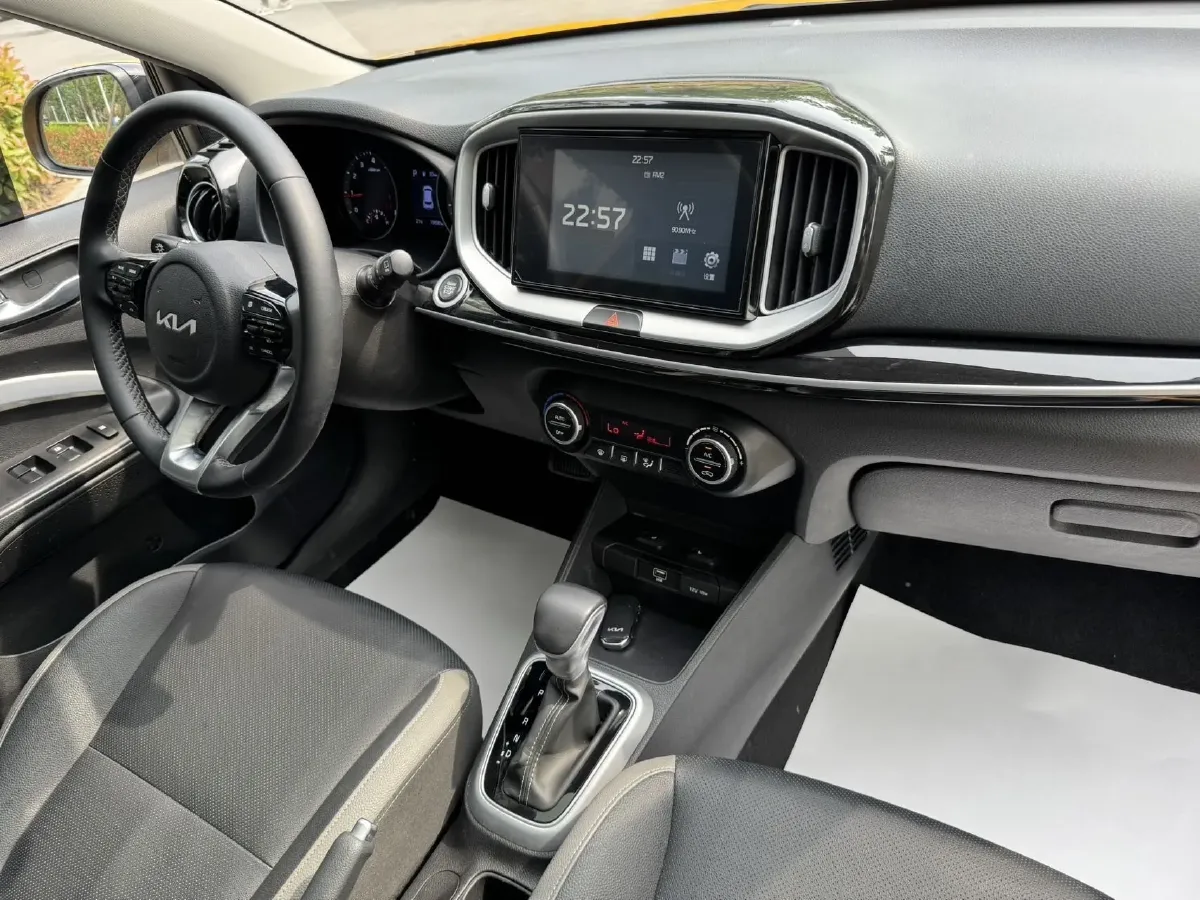 2021 Kia KX1 1.4L 100HP L4 CVT,autocango,china used car exporter,china ev exporter,chinese used car exporter,chinese used ev exporter