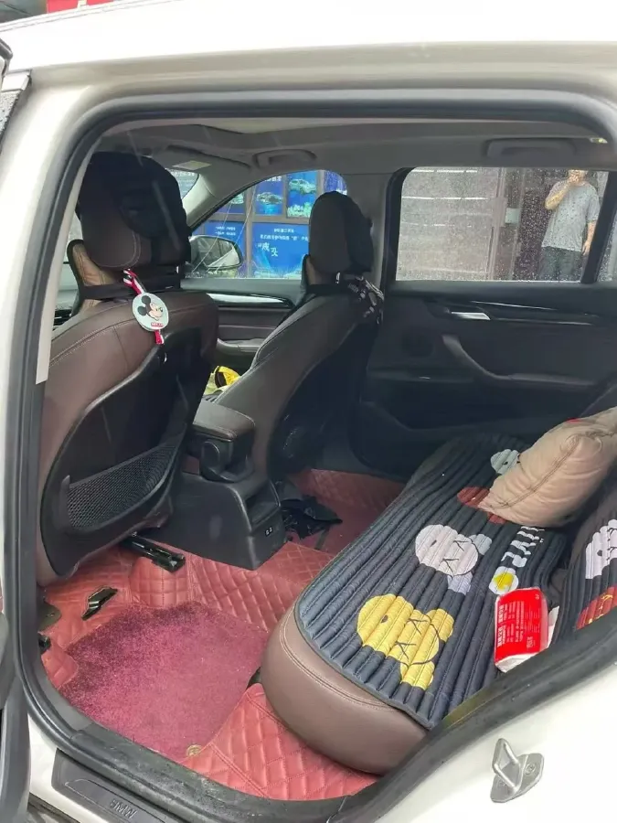 2020 BMW X1 1.5T 140HP L3 7DCT,autocango,china used car exporter,china ev exporter,chinese used car exporter,chinese used ev exporter