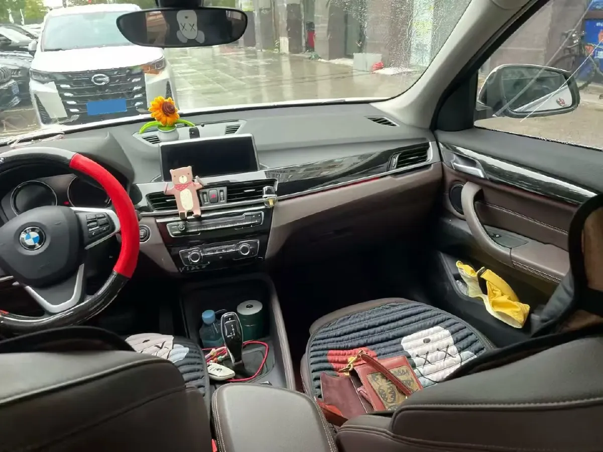 2020 BMW X1 1.5T 140HP L3 7DCT,autocango,china used car exporter,china ev exporter,chinese used car exporter,chinese used ev exporter