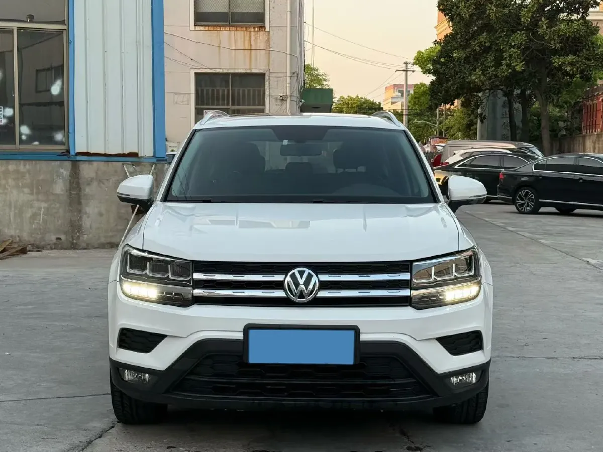 2021 Volkswagen Tharu 1.4T 150HP L4 7DCT,autocango,china used car exporter,china ev exporter,chinese used car exporter,chinese used ev exporter