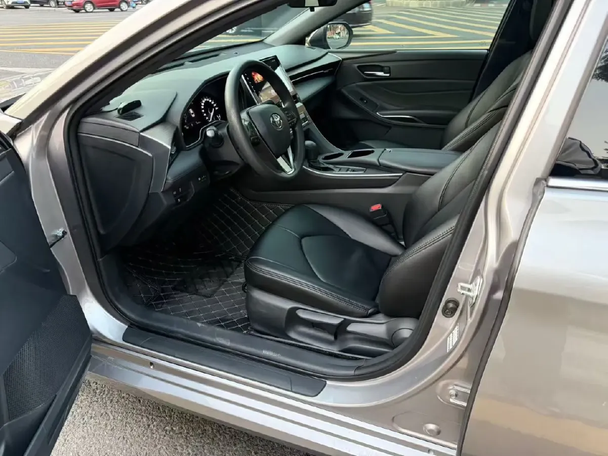 2019 Toyota Avalon 2.5L 209HP L4 8AT,autocango,china used car exporter,china ev exporter,chinese used car exporter,chinese used ev exporter