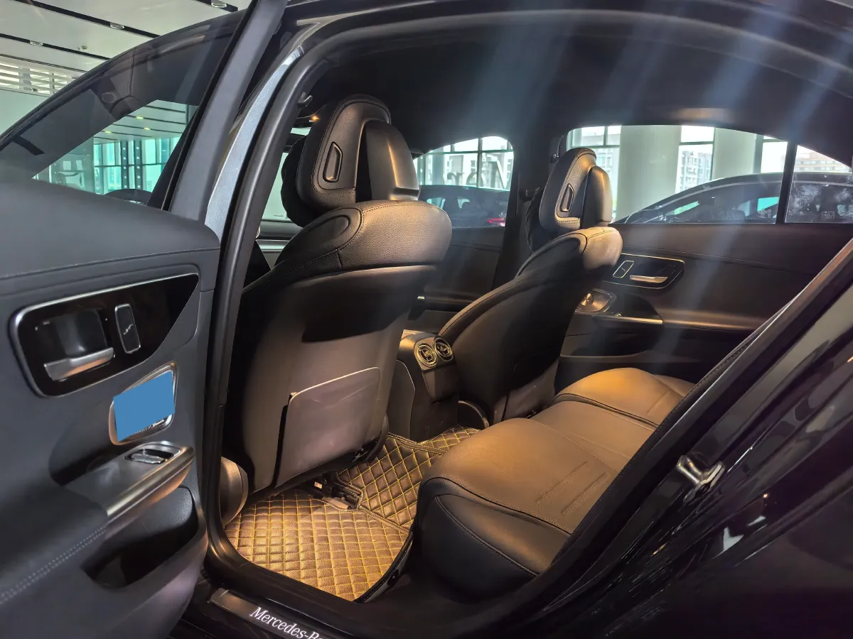 2023 Mercedes-Benz C Class 1.5T 204HP L4 9AT,autocango,china used car exporter,china ev exporter,chinese used car exporter,chinese used ev exporter