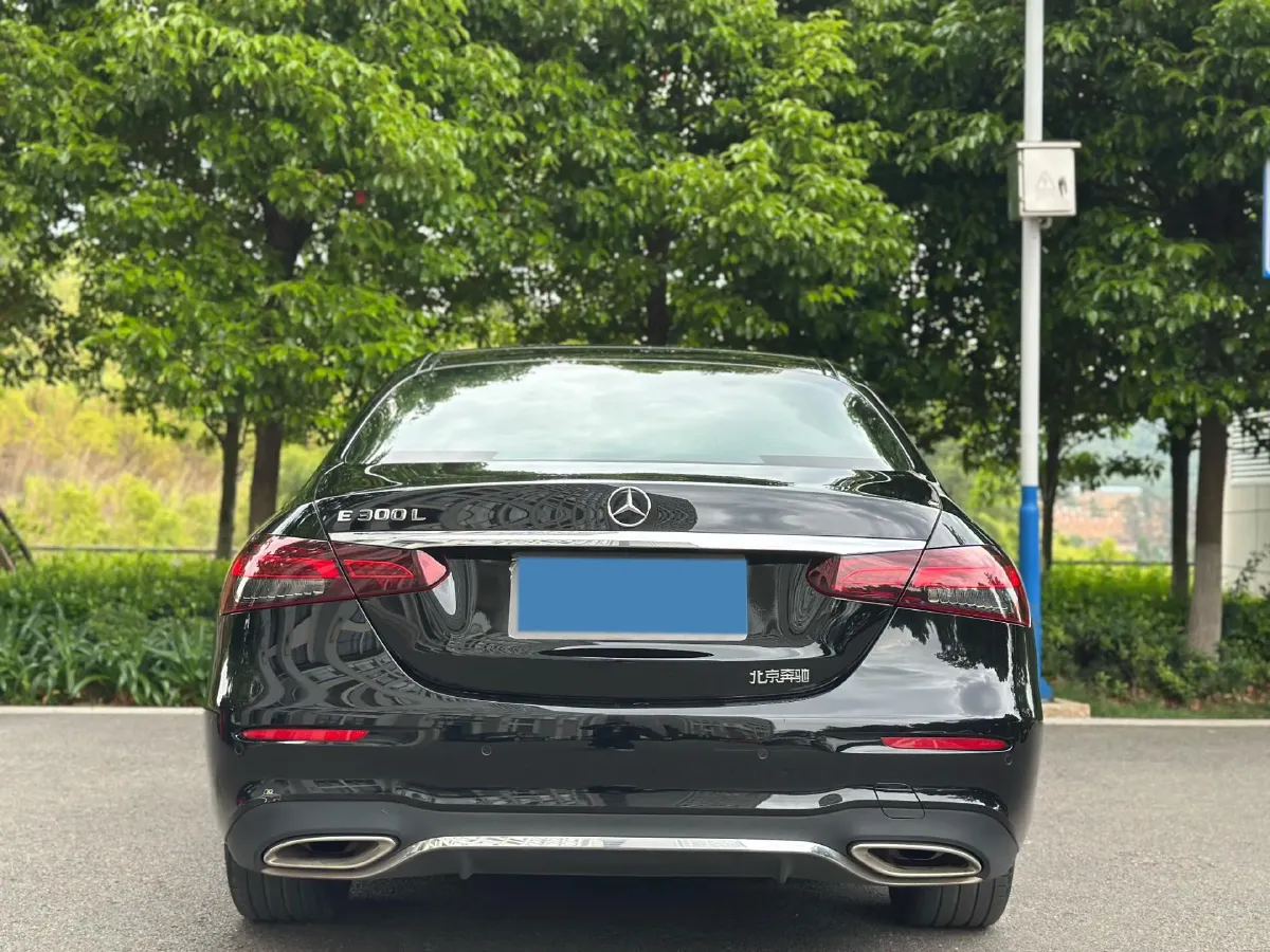 2021 Mercedes-Benz E Class 2.0T 258HP L4 9AT,autocango,china used car exporter,china ev exporter,chinese used car exporter,chinese used ev exporter