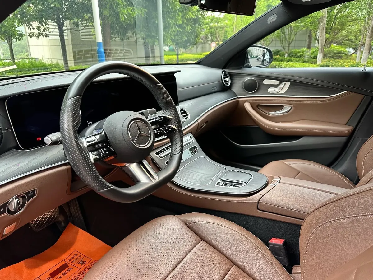 2021 Mercedes-Benz E Class 2.0T 258HP L4 9AT,autocango,china used car exporter,china ev exporter,chinese used car exporter,chinese used ev exporter