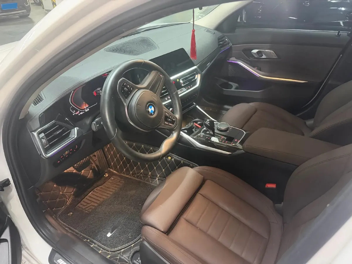 2021 BMW 3 Series 2.0T 184HP L4 8AT,autocango,china used car exporter,china ev exporter,chinese used car exporter,chinese used ev exporter