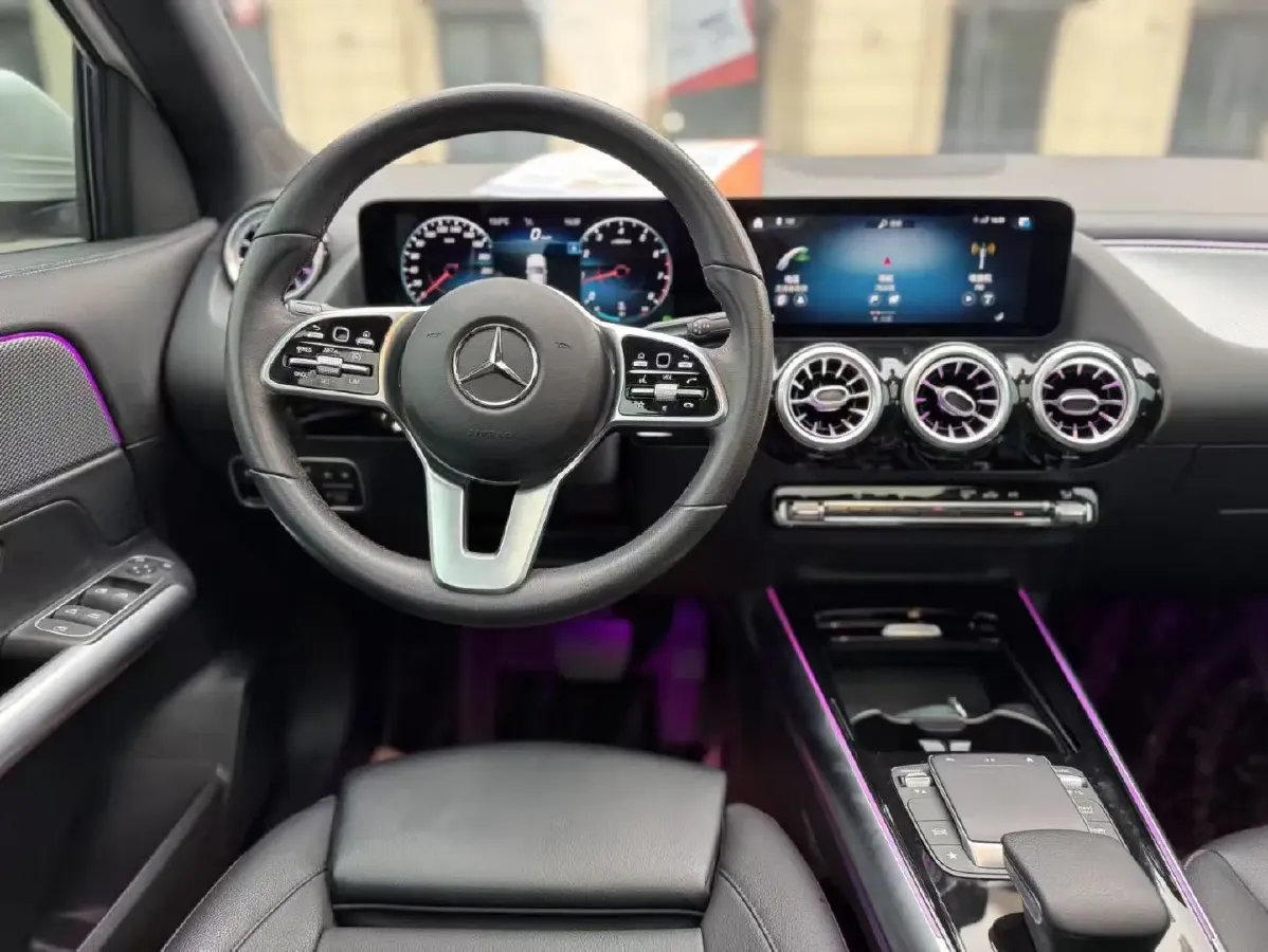 2022 Mercedes-Benz GLA Class 1.3T 163HP L4 7DCT,autocango,china used car exporter,china ev exporter,chinese used car exporter,chinese used ev exporter