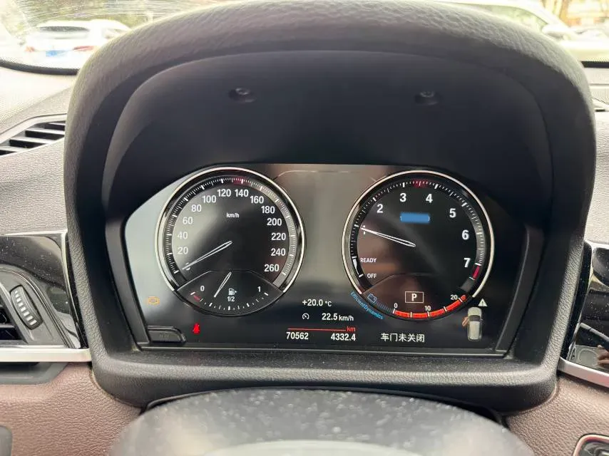 2021 BMW X1 1.5T 140HP L3 7DCT,autocango,china used car exporter,china ev exporter,chinese used car exporter,chinese used ev exporter