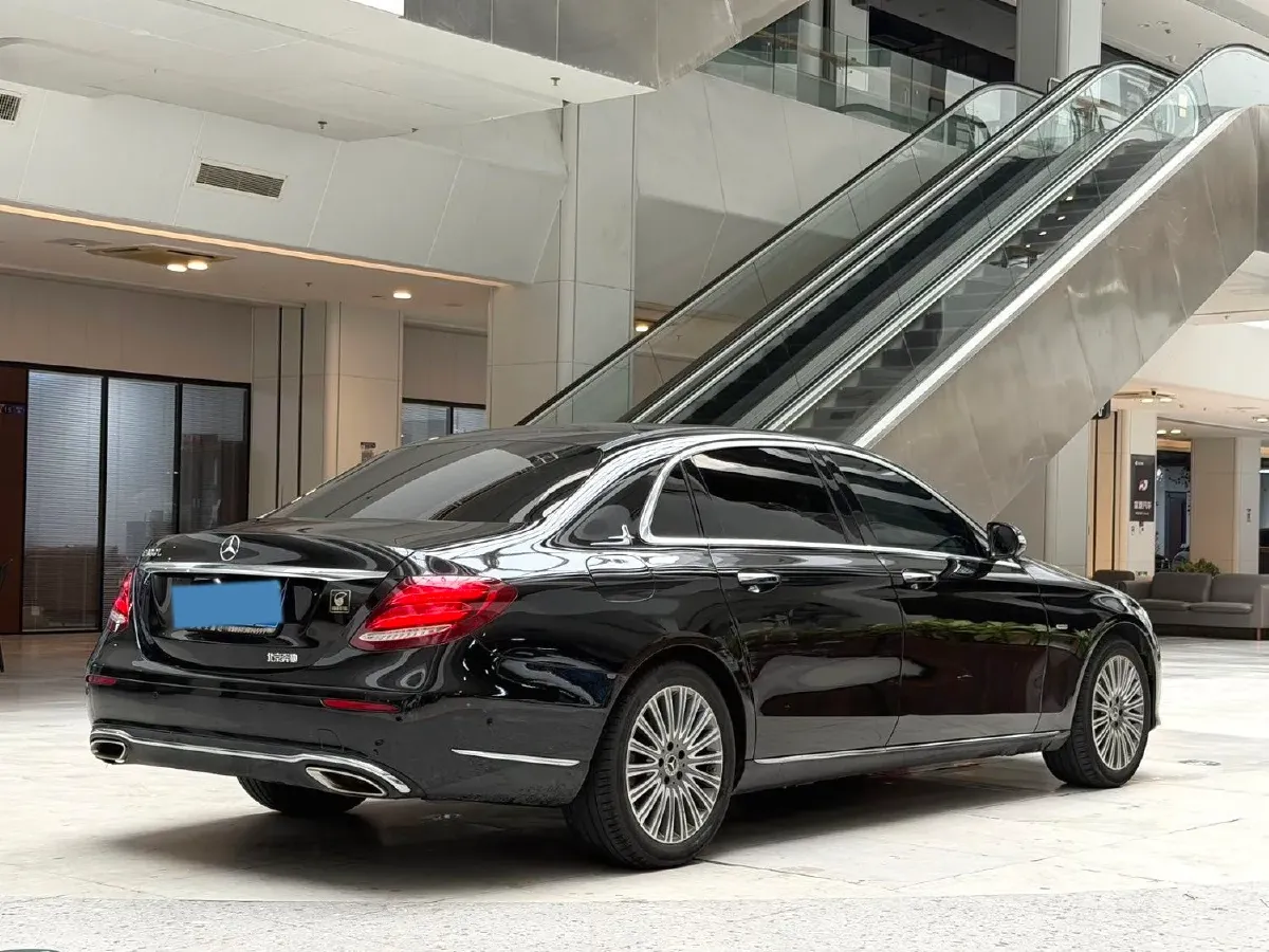2020 Mercedes-Benz E Class 2.0T 258HP L4 9AT,autocango,china used car exporter,china ev exporter,chinese used car exporter,chinese used ev exporter