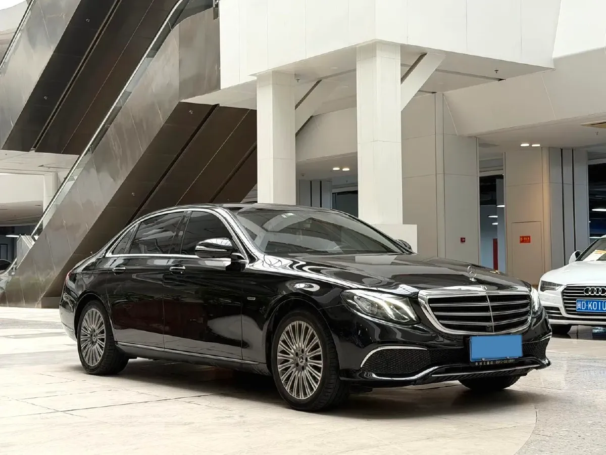 2020 Mercedes-Benz E Class 2.0T 258HP L4 9AT,autocango,china used car exporter,china ev exporter,chinese used car exporter,chinese used ev exporter